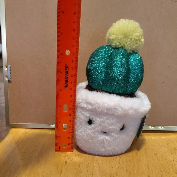 Cute Cactus Plush with Pom-Pom - Picture 8 of 9